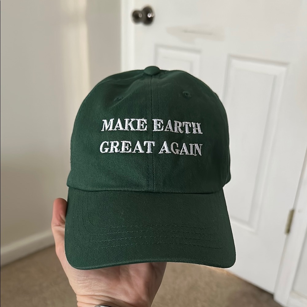 Make Earth Great Again Cap